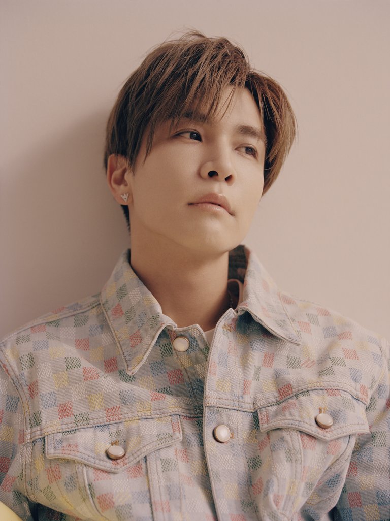 ellejapan's tweet photo. 3月6日は、三代目 J SOUL BROTHERSの“岩ちゃん”こと #岩田剛典 の誕生日✨　特別版カバーを飾った『エル・ジャポン』2025年4月号より、音楽やアートなどを語ったデジタル限定インタビューをプレイバック

▼記事はこちら
https://t.co/bWkZtvTzBn https://t.co/JrIpEwrgAp