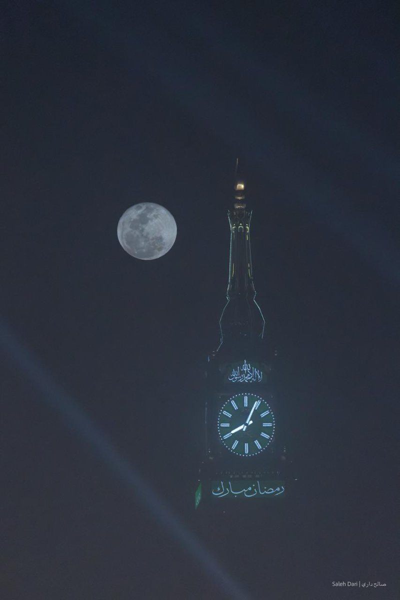 Snap_Media1's tweet photo. صورة للقمر بعد انتصاف شهر #رمضان 
من #مكة_المكرمة 
تصوير : المصور المميز : صالح داري 
#مكة_تلهم_العالم #حياكم_الله 
#مكة #رمضان_مبارك 1447هـ https://t.co/Ww6AtAppvM