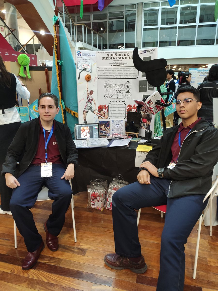 ylamberts's tweet photo. #infomatrix , Unidad educativa Torremolinos , Sueños de media Cancha MANGA https://t.co/MK3E1V8Nxa