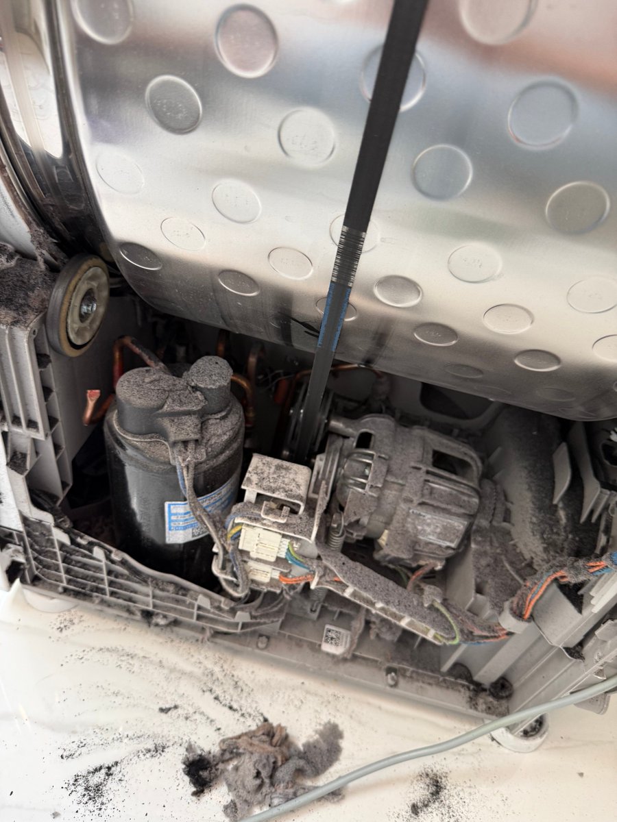 Tiroler Madl tweet media