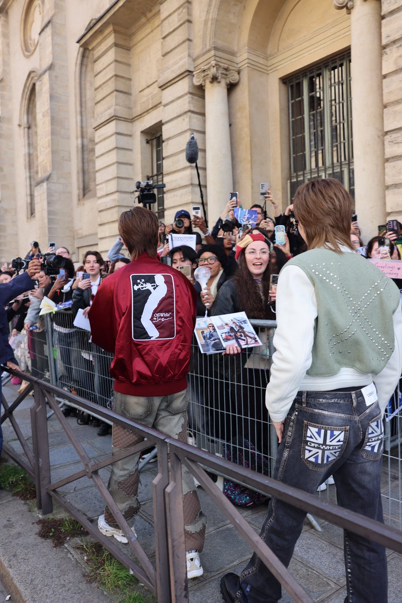 went for the vibes <a href="/OffWht/">Off-White™</a> 

ZEENUNEW IN PARIS FW26
#OffWhitexZeeNunew
#OffWhite
#OffWhiteFW26
