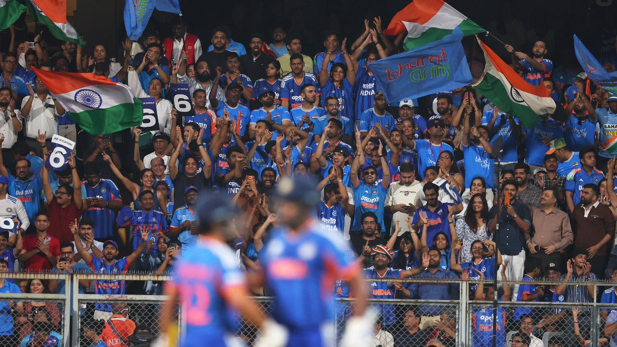 ICC's tweet photo. The ICC #T20WorldCup 2026 ambassador Rohit Sharma brought the vibes with a packed Wankhede crowd for the India-England semi-final ✨🎉 https://t.co/WtmncNr1ql