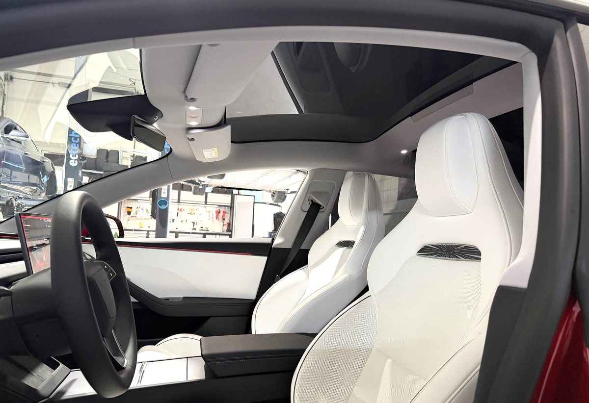 ectech_ch tweet media