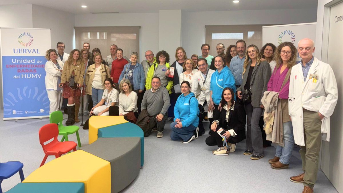 🤝 Abrimos las puertas de nuestra nueva Unidad de Enfermedades Raras (UERVAL) a 17 asociaciones de pacientes de Cantabria.

🏥 Un espacio donde más de 12 especialidades ofrecen asistencia multidisciplinar y humana. Estrechar lazos nos ayuda a seguir mejorando.

#SomosValdecilla