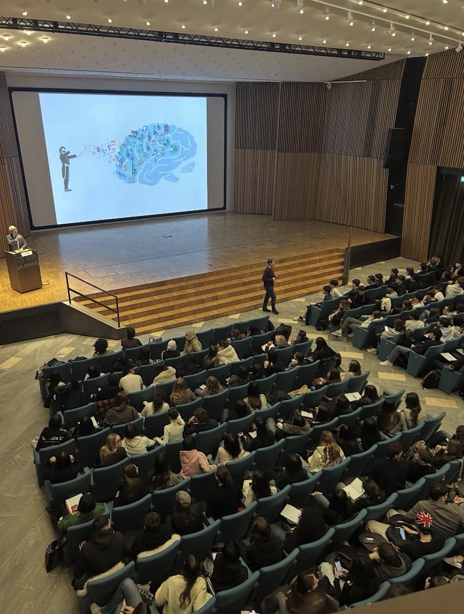 Sara Della Torre tweet media