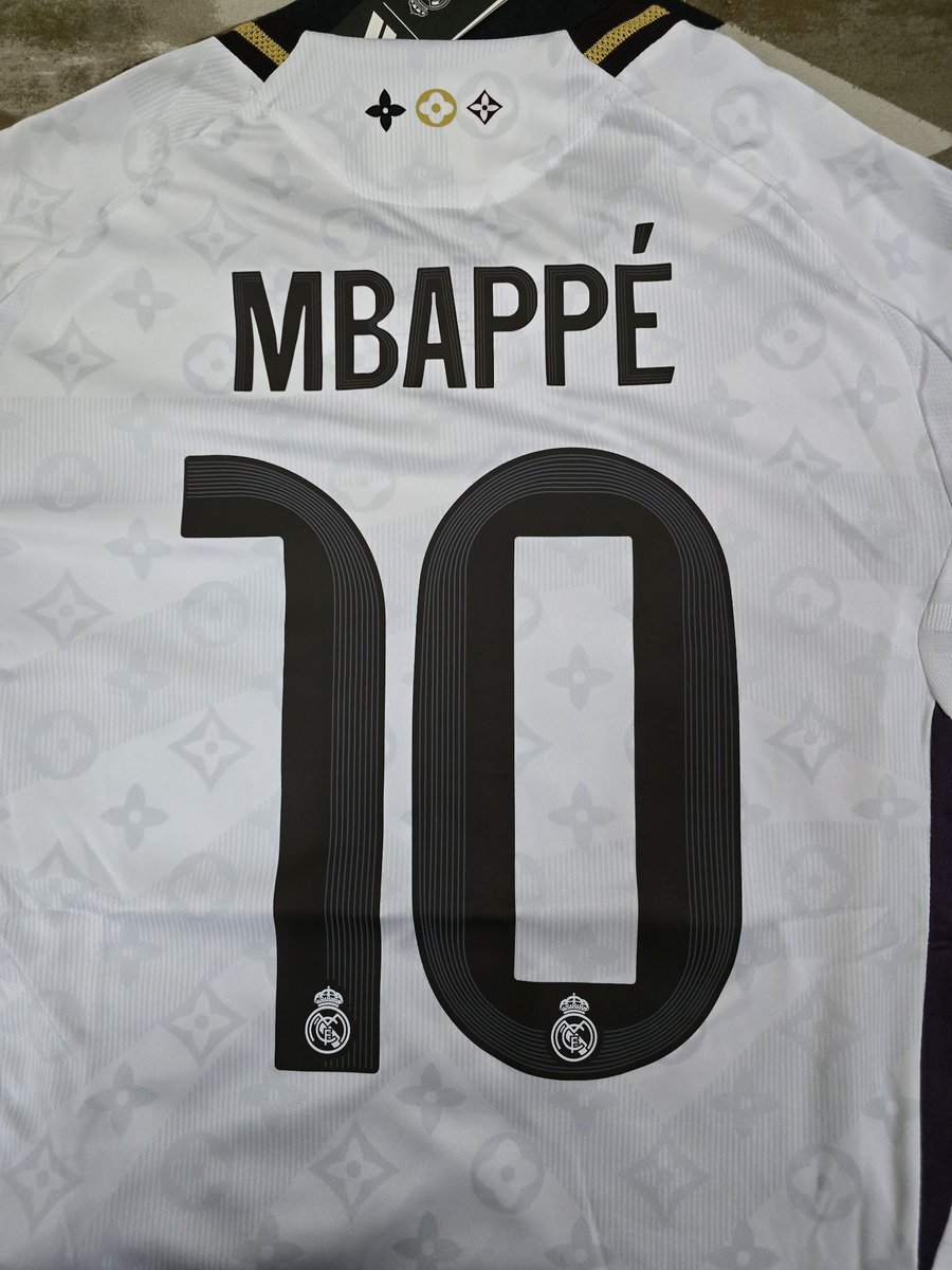 Dr Yash  tweet media