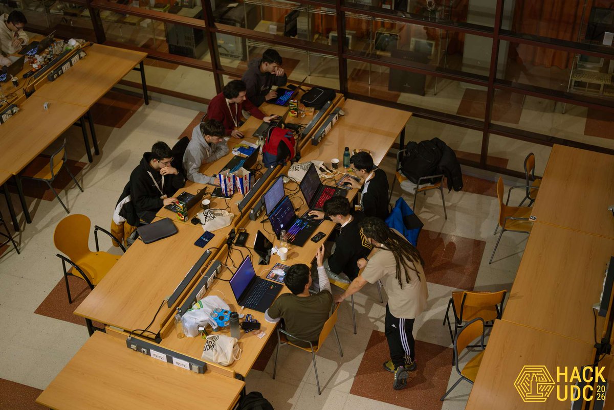 SLIMBOOK tweet media