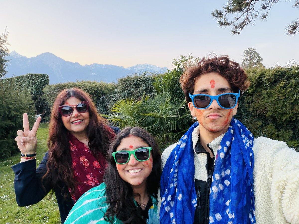 ruby_bakshi's tweet photo. Celebrating #Holi: Festival of Colors, Connection &amp; Understanding 

For many of us living far away from #India, Holi carries a special emotional significance. Even though I may be miles away from home, the spirit of the festival still finds a way to reach me.

#FestivalOfColors https://t.co/grzewm1aOD