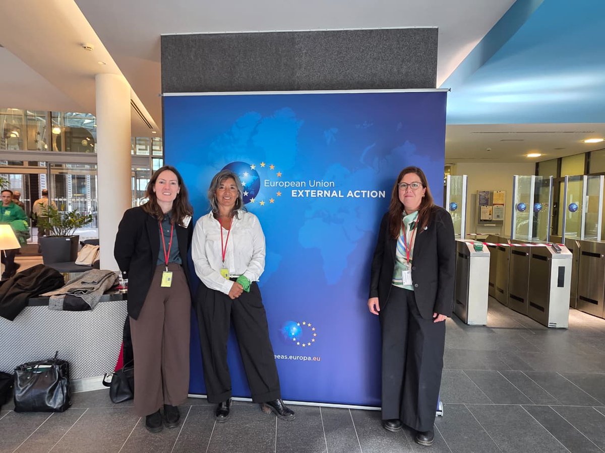 🇧🇪 La nieta y referente de #Abuelas Claudia Poblete participó como expositora en el Foro Feminista 2026: Sistemas de Control, Prácticas de Resistencia, organizado por <a href="/Left_EU/">The Left in the European Parliament</a>, y mantuvo reuniones con representantes de la sociedad civil, en el marco de un viaje de intercambio🧵