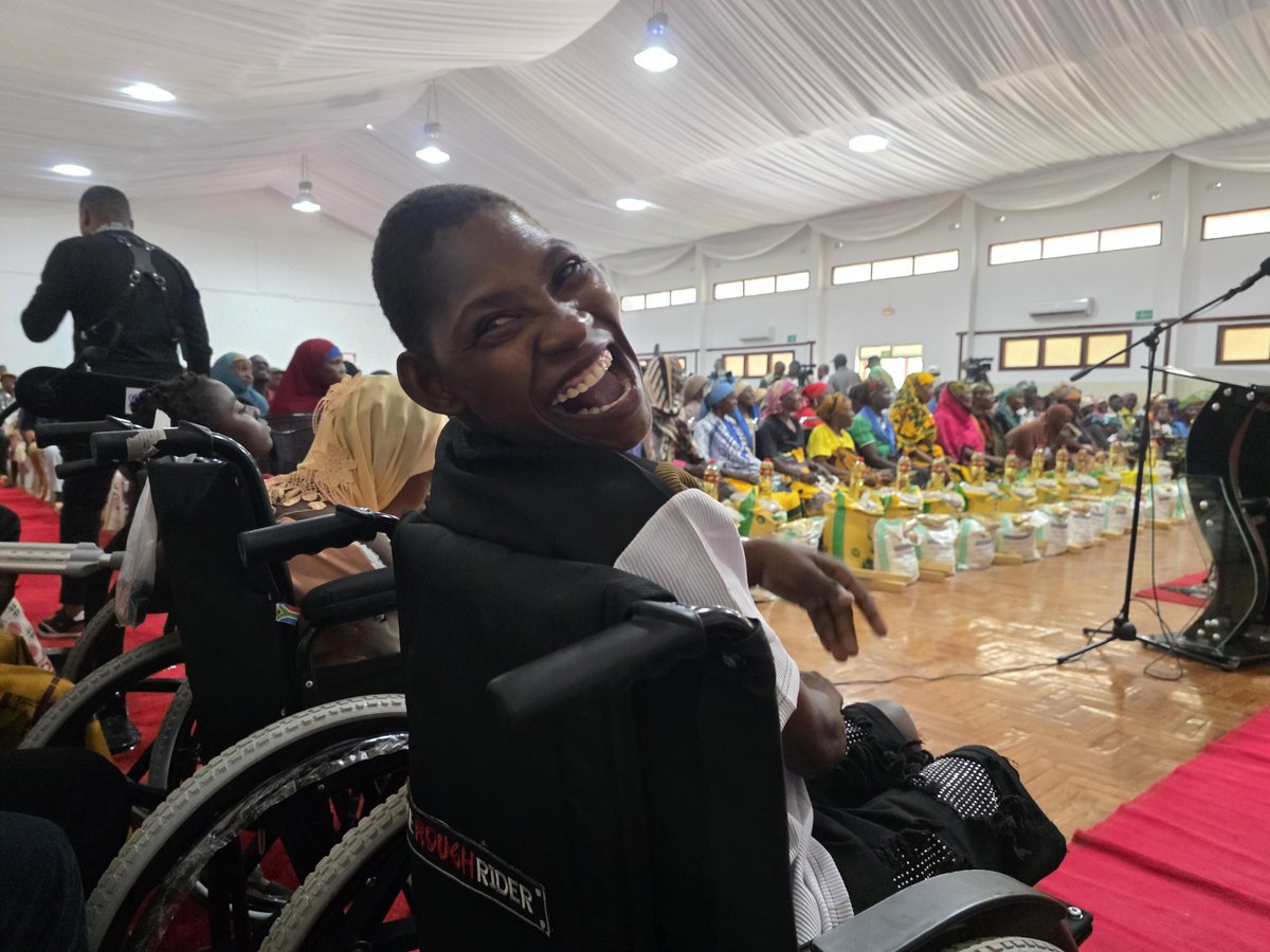 UNHCRMozambique's tweet photo. Displacement can deepen the barriers faced by persons with disabilities.

In Cabo Delgado, UNHCR supported the provision of assistive devices during the visit of First Lady Gueta Chapo, helping restore mobility, independence and dignity. https://t.co/z5KevqAVl4