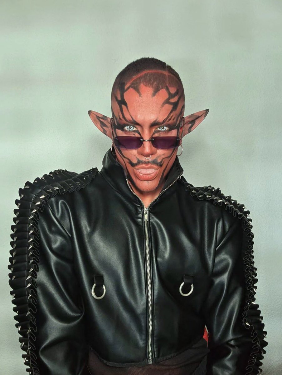 Drag Crave tweet media