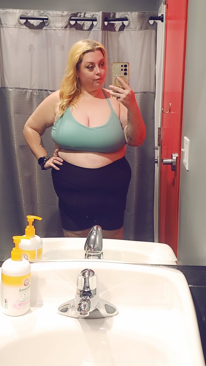 ☆ Alexx Knightly ☆ tweet media