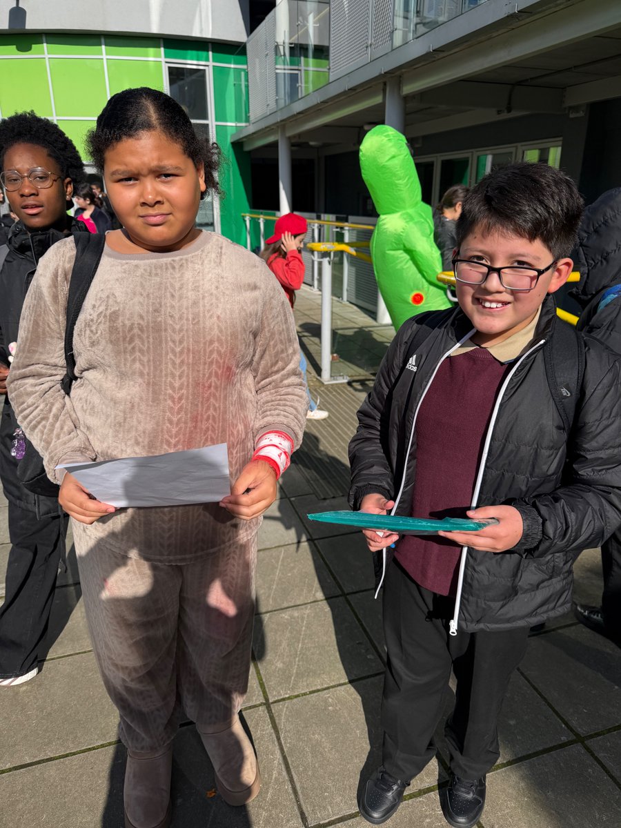 St Aloysius' College tweet media