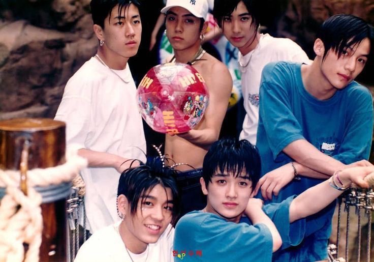 GodblessG1 tweet media