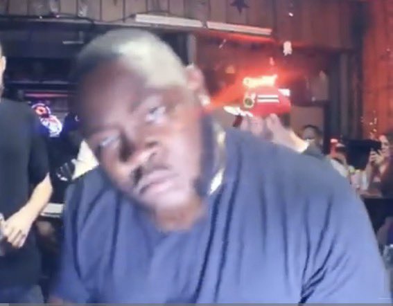 NOTES 🦈 tweet media