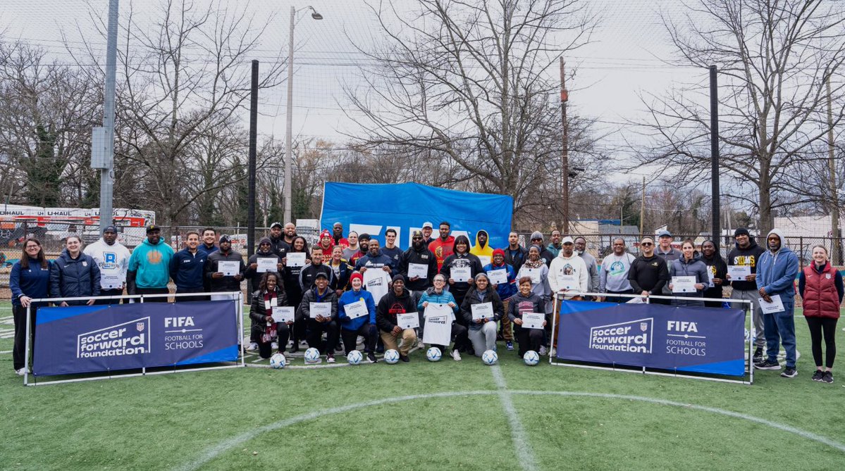FIFA Football for Schools launches in the USA with Atlanta training event⚽️

✏️Nearly 80 local educators and coaches participated in Atlanta launch event, which included training to use innovative Football for Schools (F4S) app
✏️With Las Cruces and Orlando already in action, Los