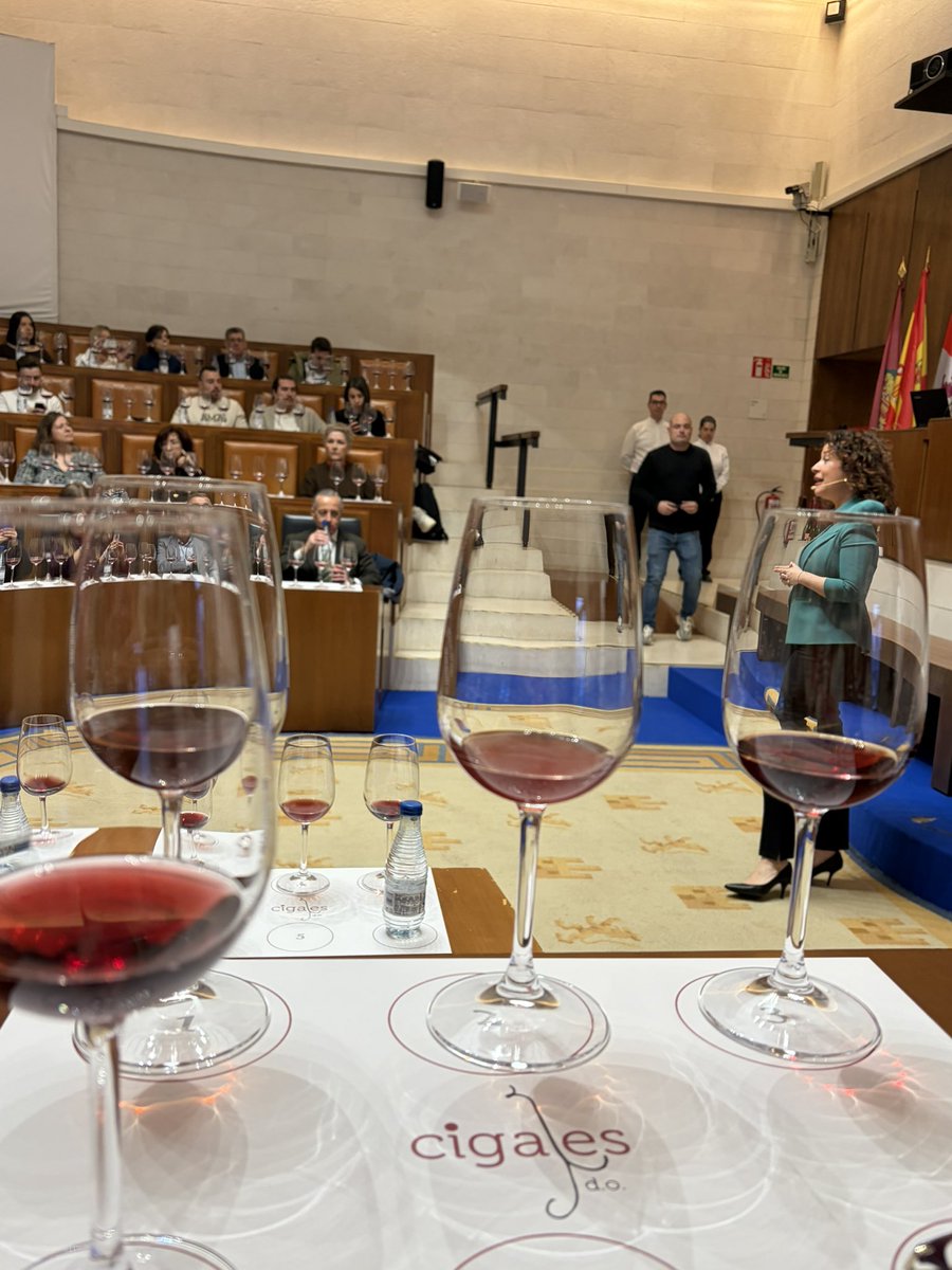 D.O. Cigales tweet media