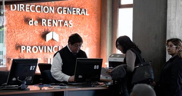 ambitotucumano_'s tweet image. Rentas extendió hasta el 31 de marzo el Régimen de Regularización de Deudas Fiscales: planes de pago online, hasta 12 cuotas y quitas de hasta el 100% en intereses para impuestos provinciales como Inmobiliario y Automotores. Lee la nota completa: wix.to/Eo0nIGE #Rentas