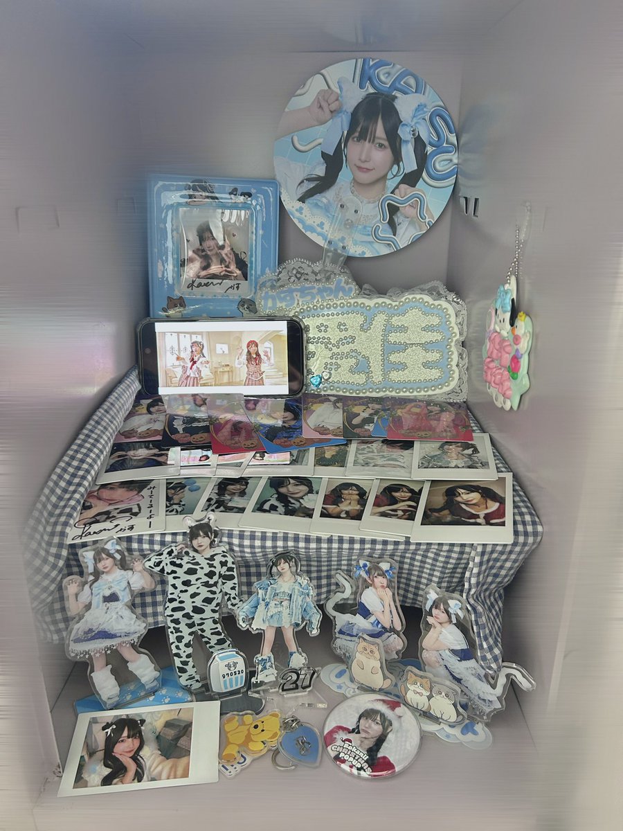 honoka1017_'s tweet photo. 高校最後に推しロッカーをやってきました🩵たくさんのかすちゃんでロッカーがいっぱいになりました🫶🏻
@kasu_ps @kasu_ps_2 #かすちゃん https://t.co/Vj8LFS5zg5