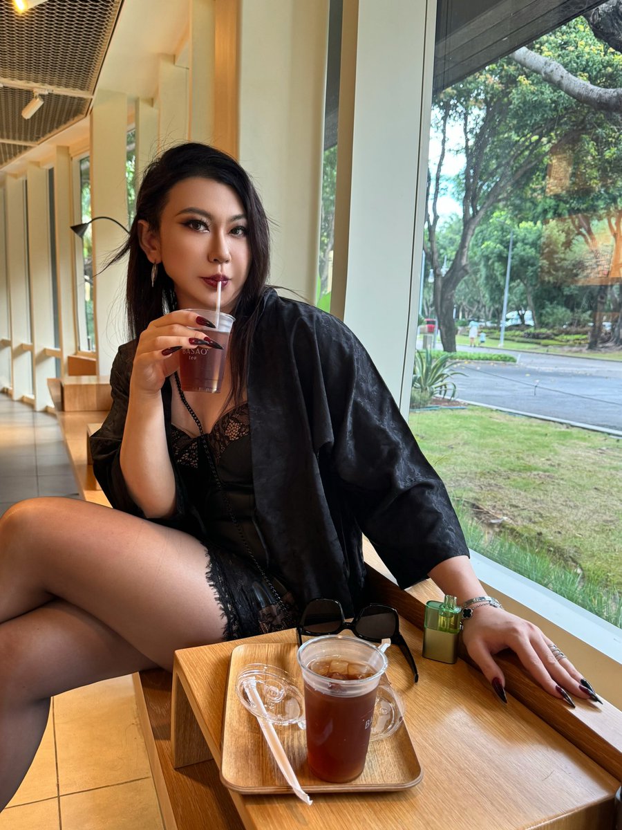 柚子newhalf tweet media