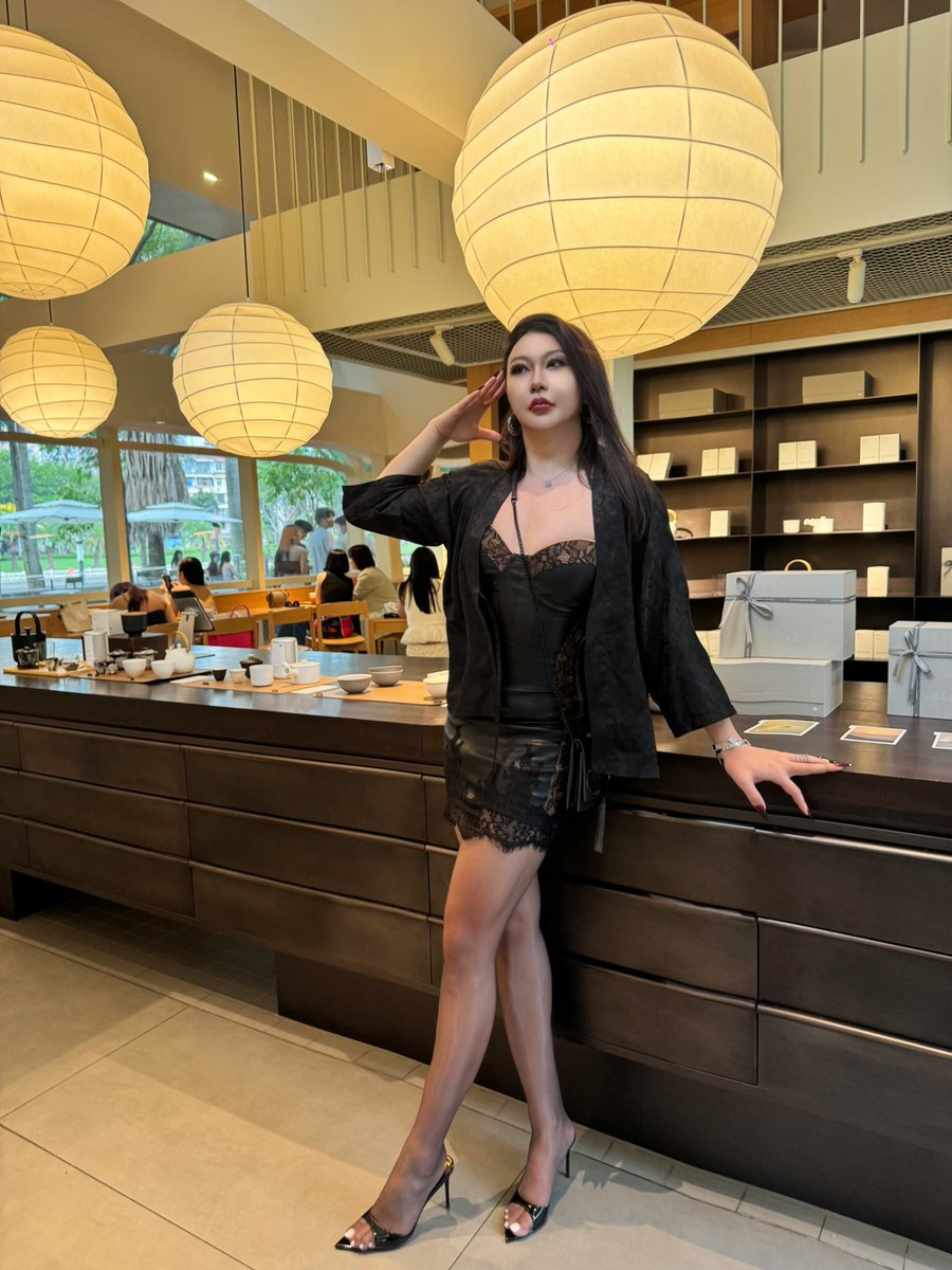 柚子newhalf tweet media