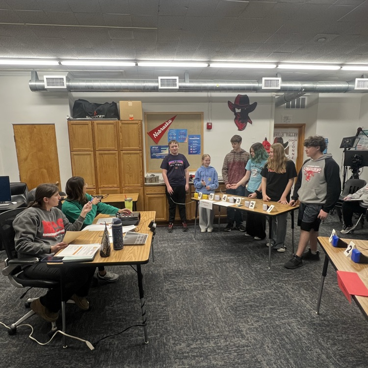 MCSTryon's tweet photo. Junior High Quiz bowl Debut! First competes Monday at Tryon. The team will compete Tuesday at Stapleton at their conference meet. Go Mavs! https://t.co/r7ntZA1bK1