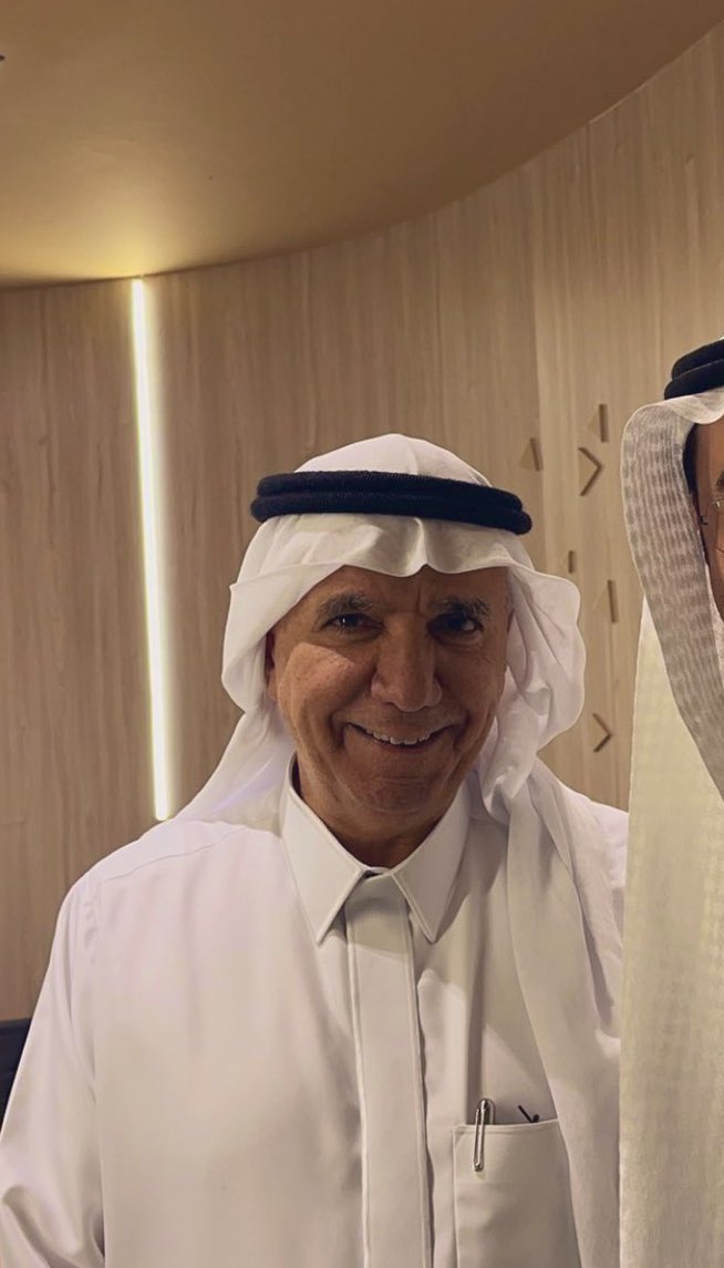 المخضرم 先生 tweet media