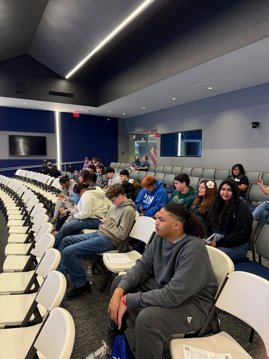 Edwards Academy tweet media