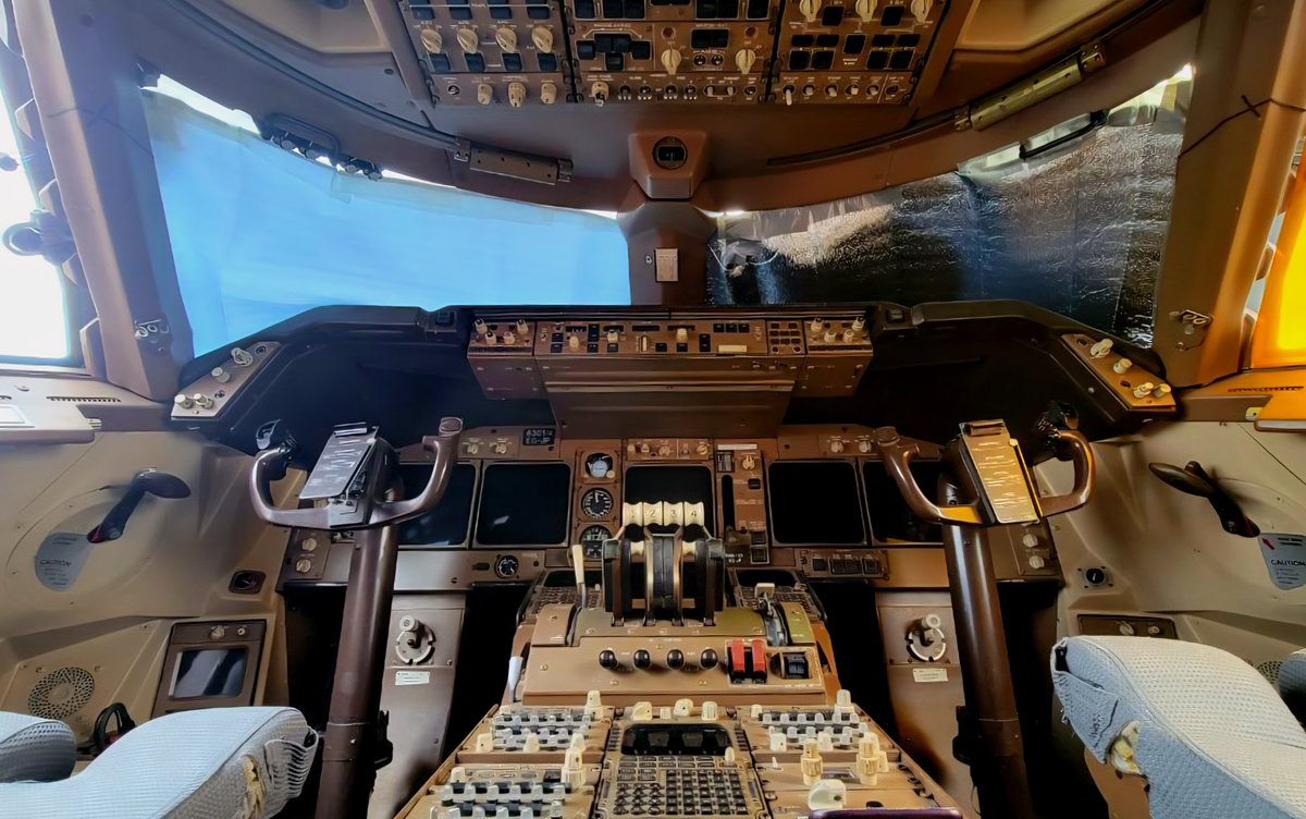 Basically a 2005 Chevy Suburban.