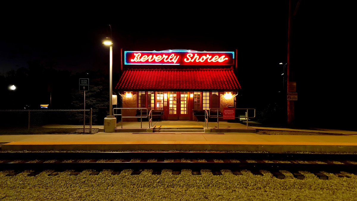 Looking back at it, this has to be one of my favorite pictures I've taken. Amazing memories of a simply wonderful day.