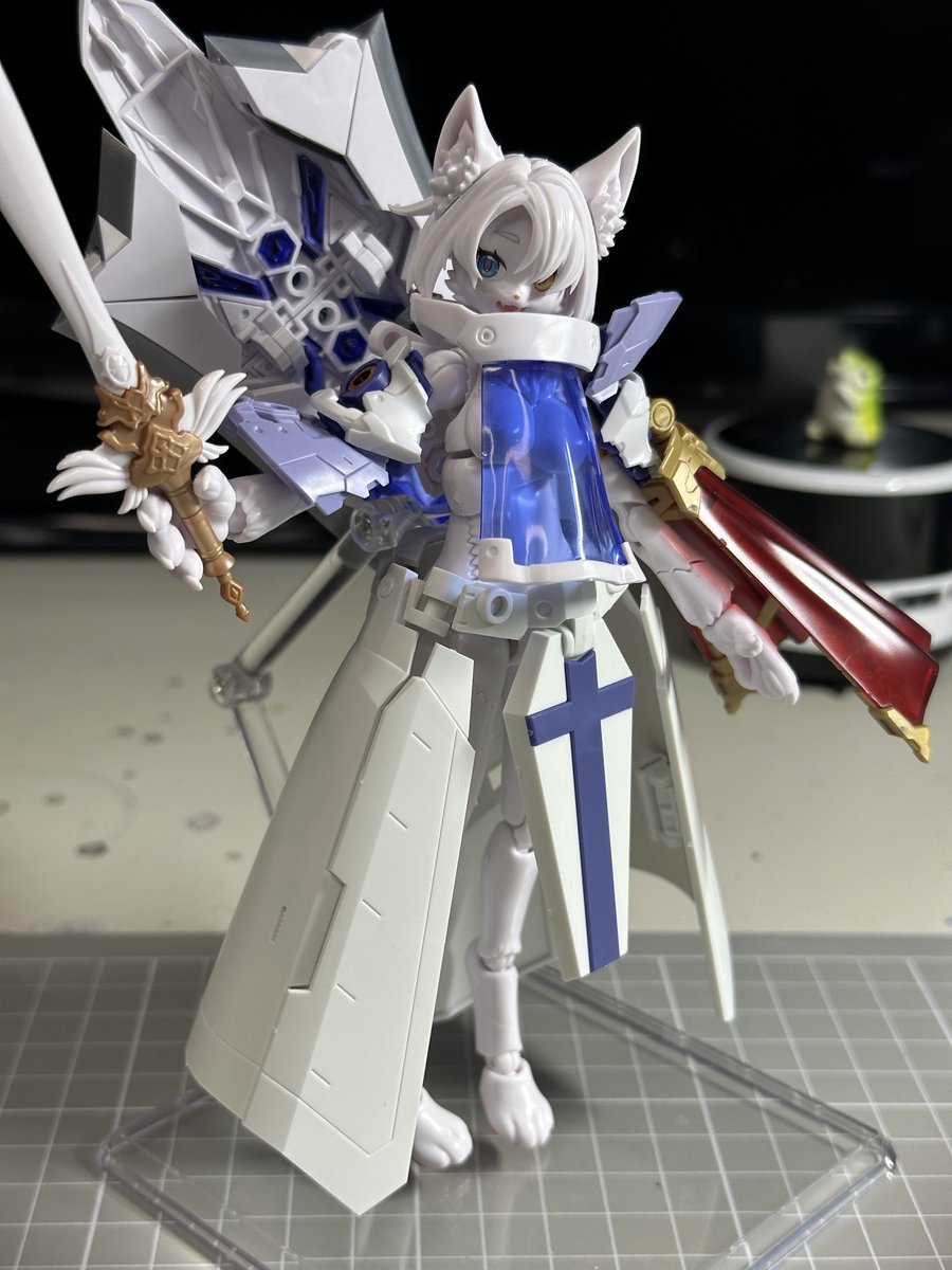 けもプラを騎士にしたかった！
割と良くまとまったので今回はこれで行きます！
展示会に間に合うのか！？🤣

#けもプラ