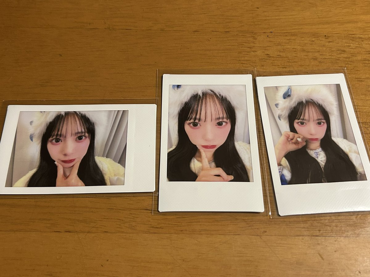 家帰ったらサイン入りチェキとビンゴチェキ届いてた！ 初サイン入り