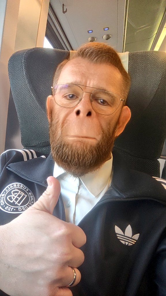 Lord Fusseck |★★★★★★★★★★| tweet media