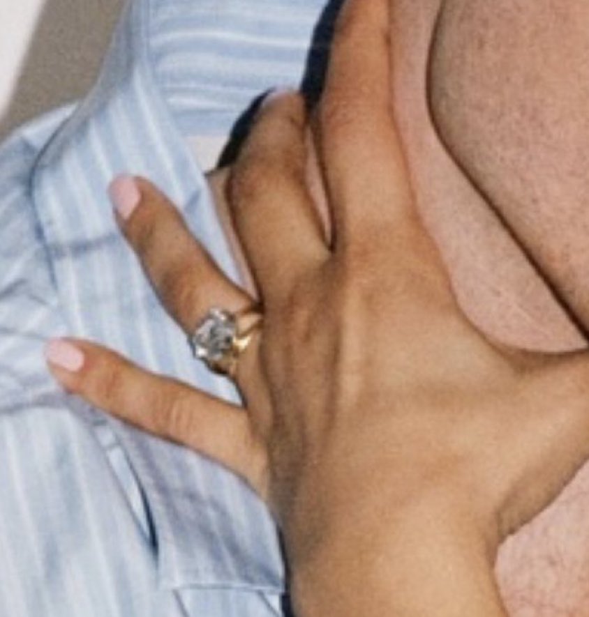 TENDO DELÍRIOS NESSE EXATO MOMENTO