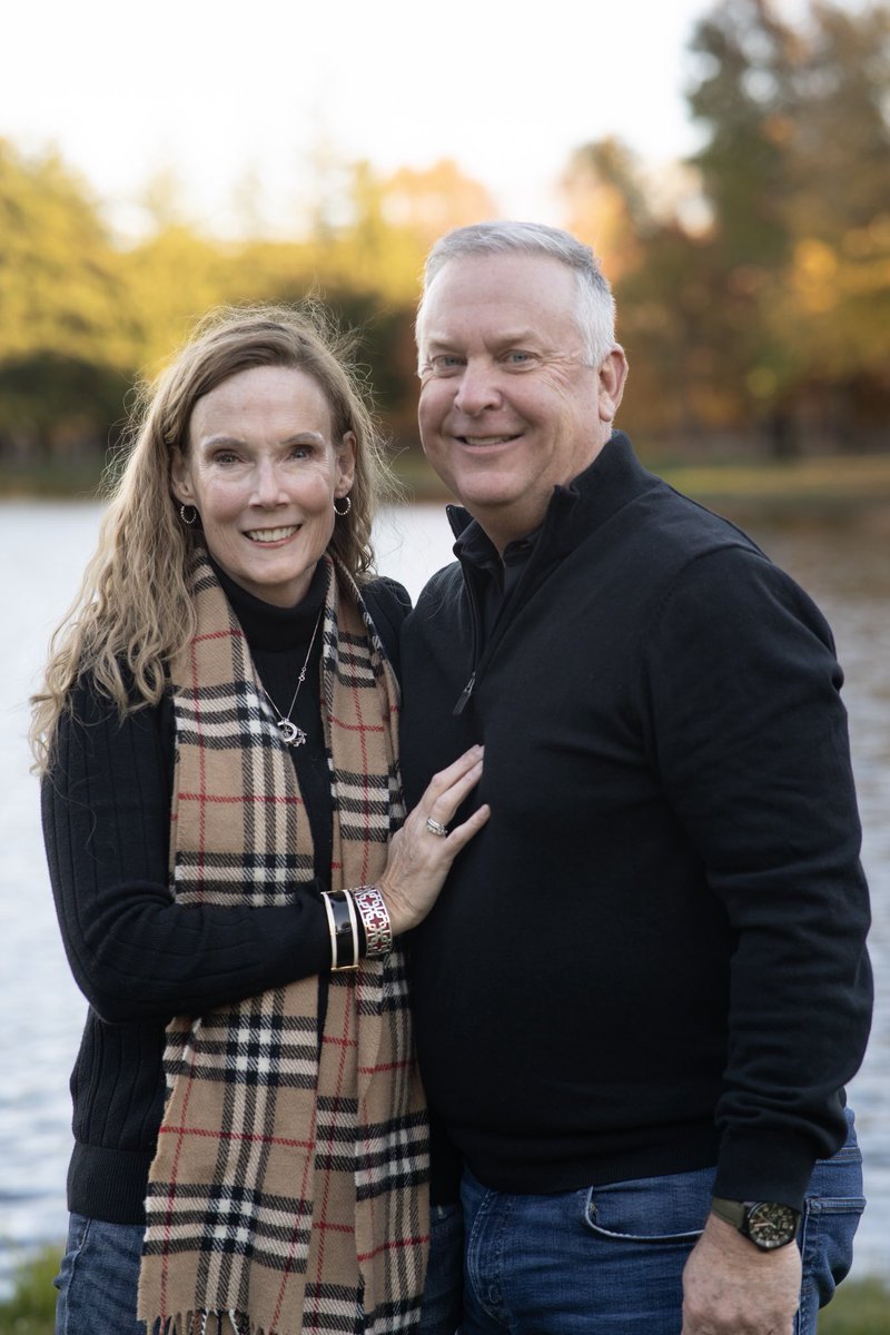 KathleenKnox10's tweet photo. @PatrickKnox11 
Happy Birthday honey! Boy, it's been a roller coaster year! Time to put our hands up in the air and have some fun! Love you! https://t.co/vMC3FfUBX2