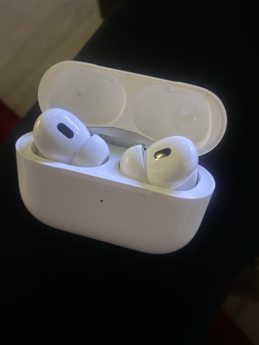 Vaneveo © tweet media