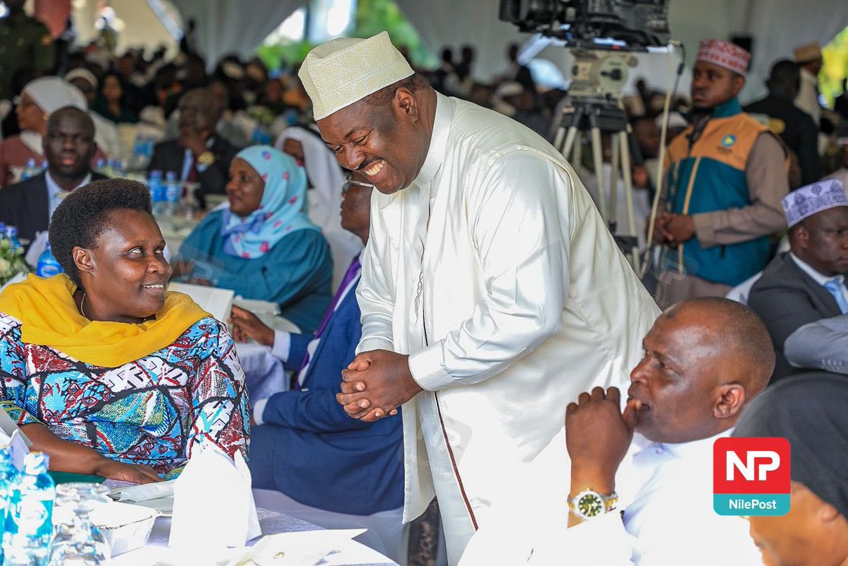 Fireliglntfi's tweet photo. PHOTOS: The Vice President of Uganda, H. E. @jessica_alupo, is also at State House Entebbe for an Iftar dinner hosted by H. E. @KagutaMuseveni.

📸: @francis_isano 

#NBSUpdates https://t.co/2xCnaO7r3G