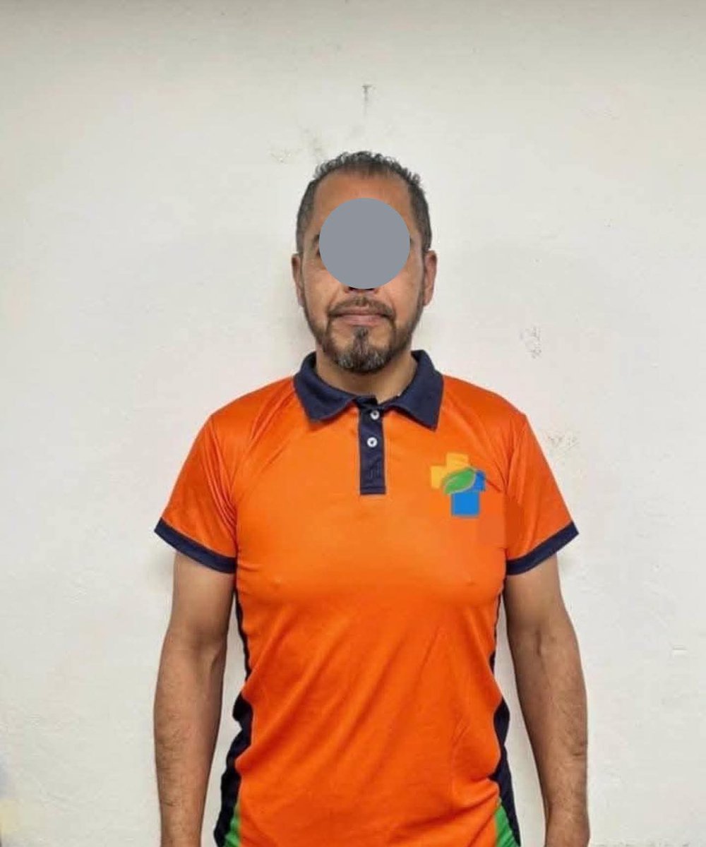 🚨📢BUSCAN A PARAMÉDICO
Rescatistas, familiares y amigos buscan a Samuel Mauricio García Gómez, paramédico de 30 años, reportado como desaparecido desde el martes 3 de marzo en Cancún.

<a href="/AlejandroRosel7/">ALEJANDRO ROSEL</a> <a href="/javbrimo/">Javier Brito</a> 
👇🧵
