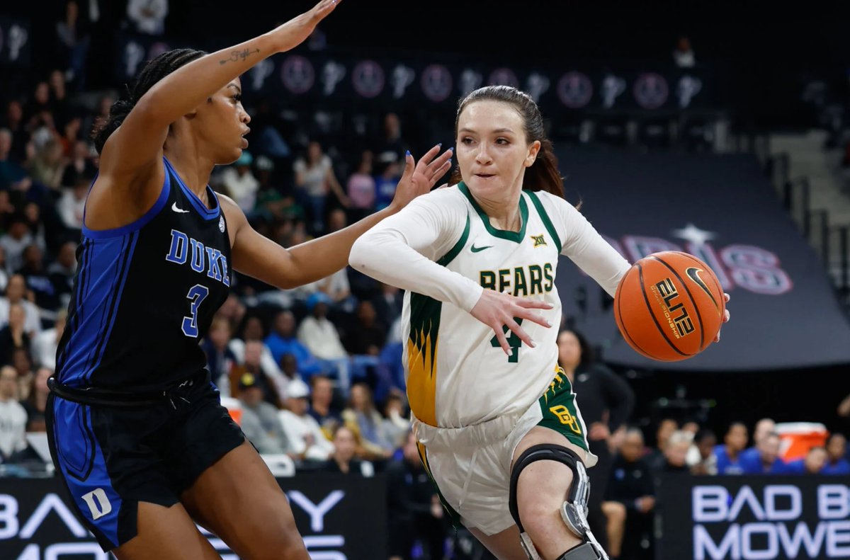 ByZachSmith's tweet photo. Jana Van Gytenbeek was an elite recruit who won a national championship in her first year at Stanford.

But it took the ups and downs she's had at Baylor for her to figure out who she really is.

Her family has been cheering her on every step of the way. https://t.co/sF2BlBPo6I https://t.co/uV9l1W5Pln