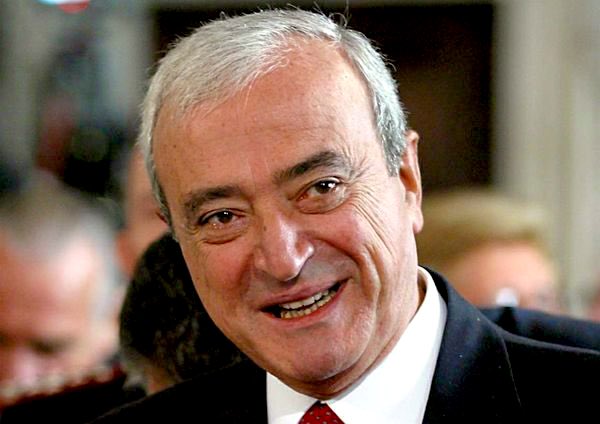 Oggi ricorre il quarto anniversario della scomparsa di Antonio Martino, l’economista più “austriaco” tra gli Chicago boys.

La sua eredità continua a risuonare in chi ne ha raccolto l’esempio più limpido: essere semplicemente liberali, senza altri aggettivi.

Ci manchi, Antonio.