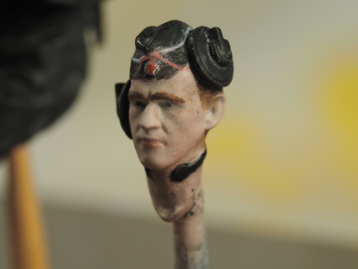 orange_page tweet media