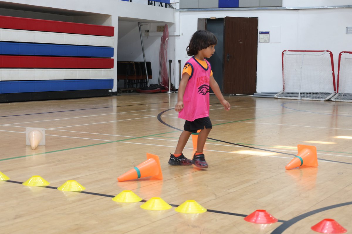 American International School of Lagos tweet media