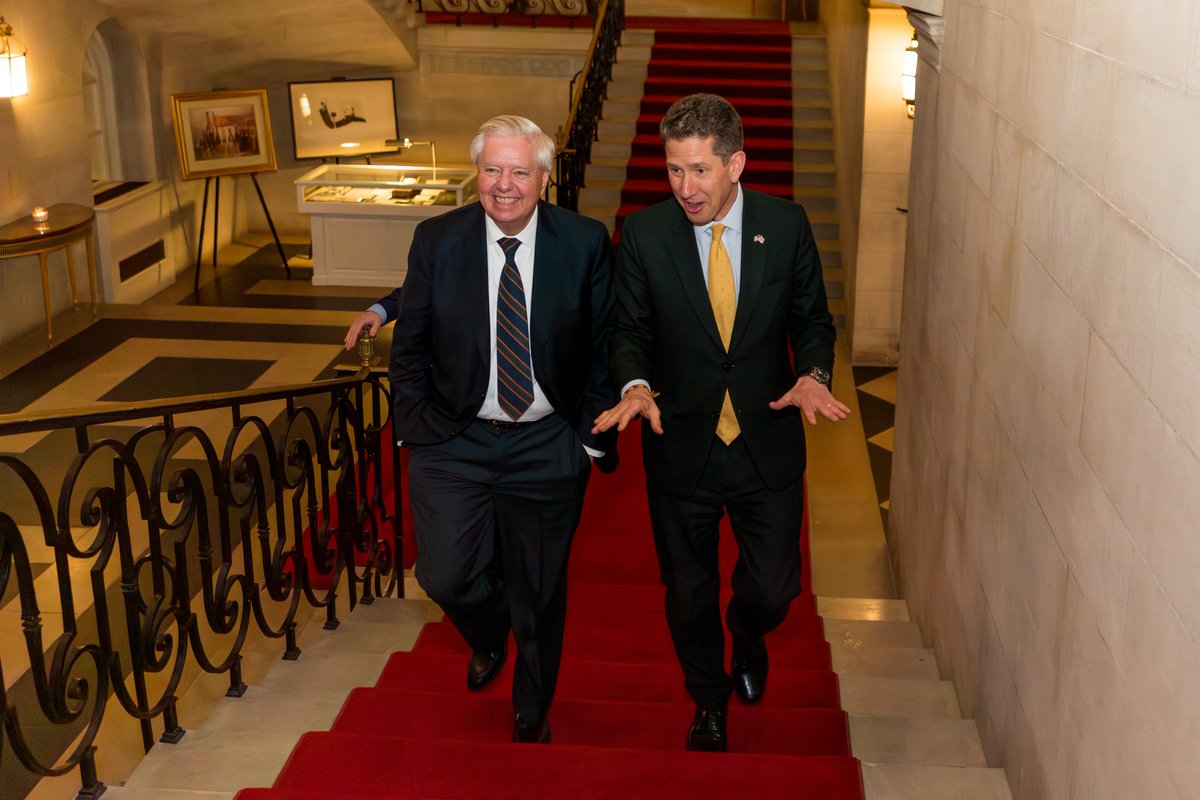 LindseyGrahamSC's tweet photo. Great meeting last night with the British Ambassador @CTurnerFCDO. I appreciate the fact that the UK is getting more involved in helping to defend against the Iranian terrorist regime. This is an historic moment.

All hands on deck. https://t.co/VxYK8ENaEf
