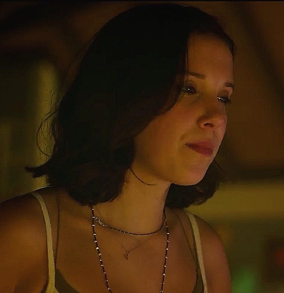 bella wants 3 waterfalls tweet media