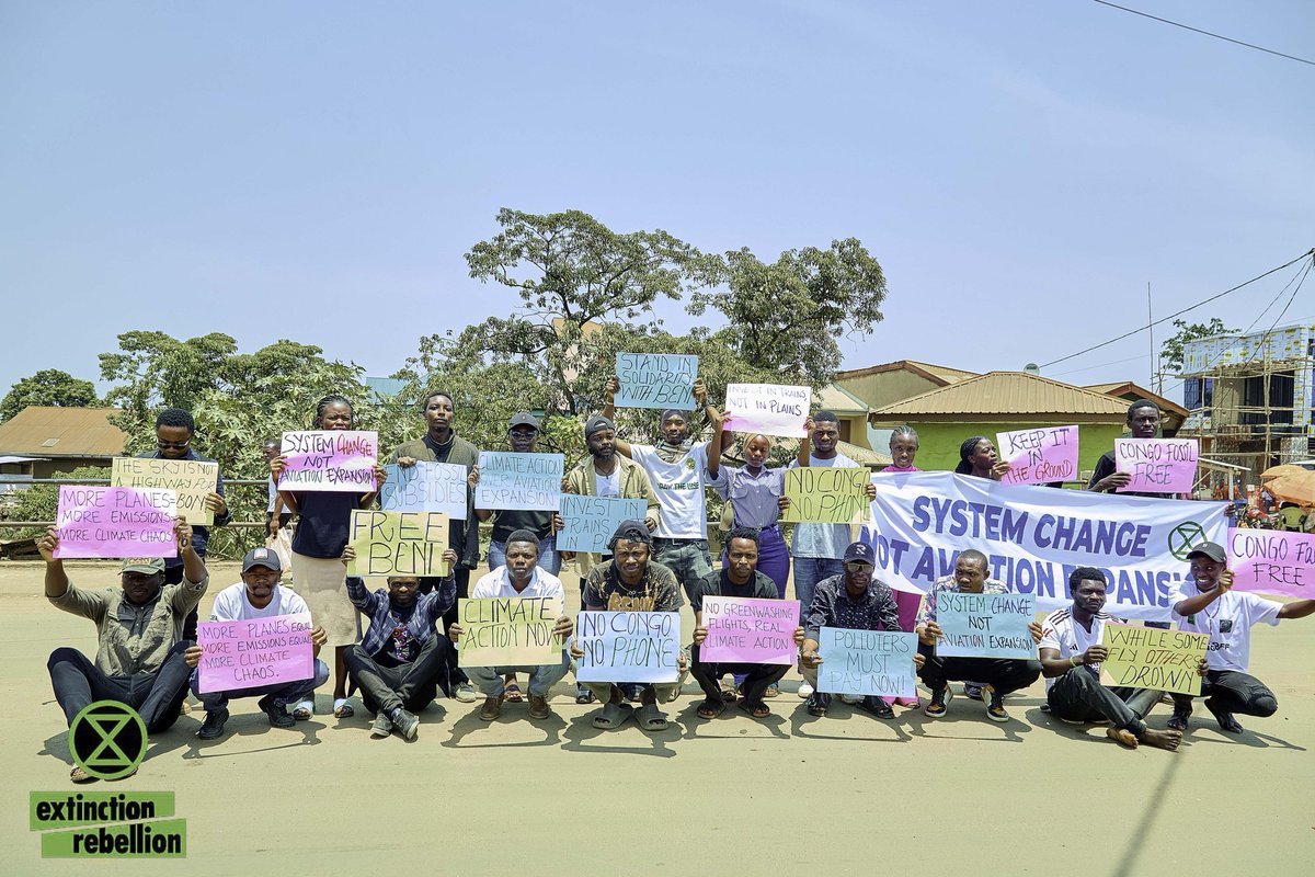 BlessingMuhiwa's tweet photo. CLIMATE ACTION NOW
Pour une bonne nous luttons chaque jour.
#BlessingDRC Activiste pro-Climat et Coordonnateur de la plateforme #Kwetu_nature.
@DEC_Organisatio , @XR_BSE , @ShabaniLoswire , @SomaMediaLab , @JasonRdc . https://t.co/PtnwLmx4kc
