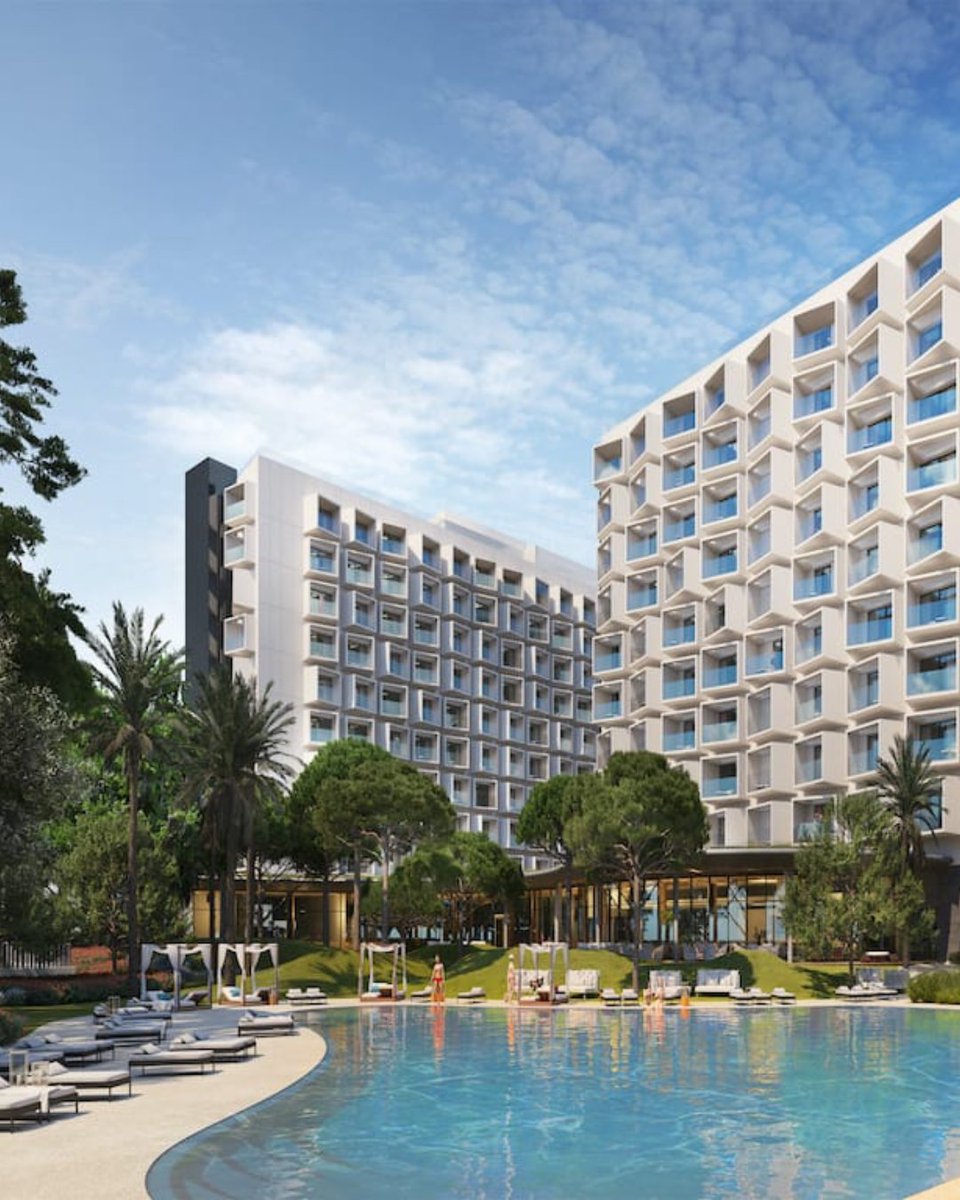 Spot Blue tweet media