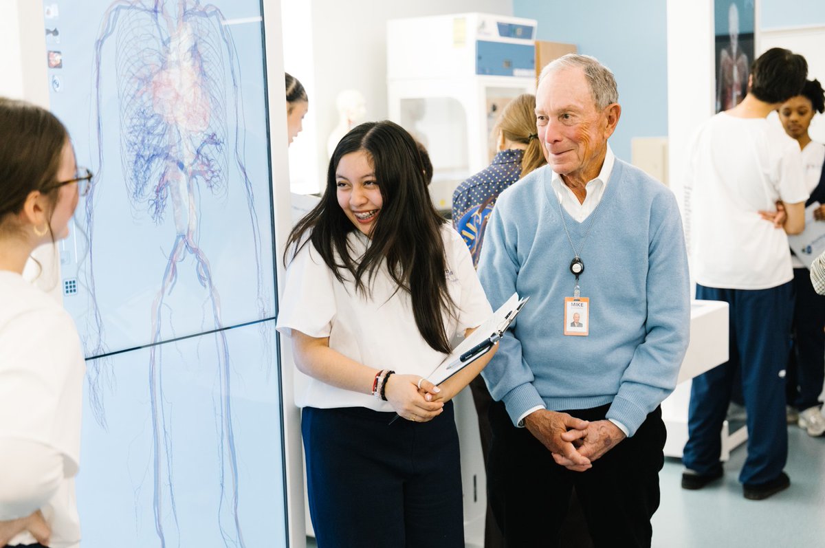 Mike Bloomberg tweet media