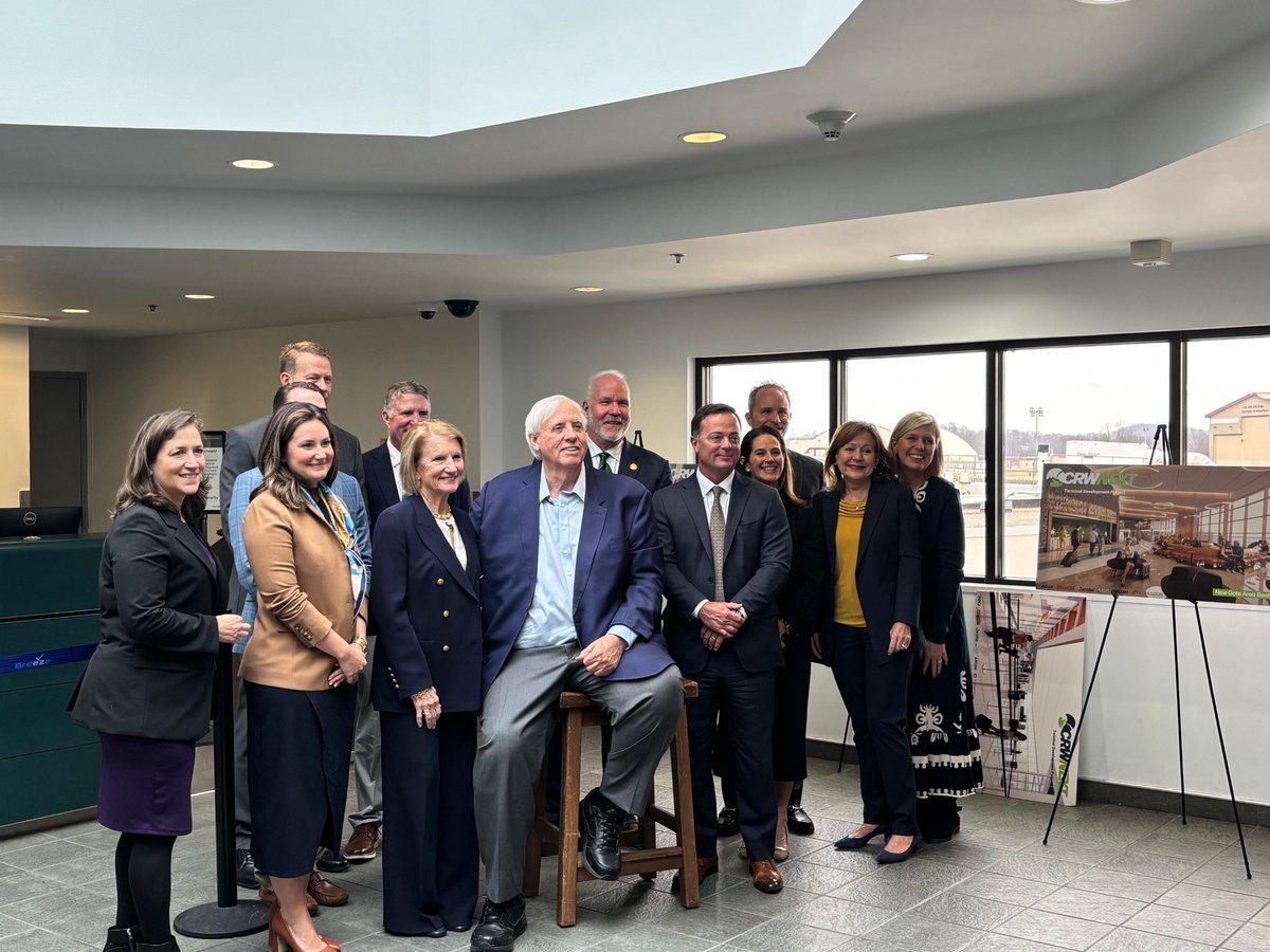 BrandonHuffman9's tweet photo. CHARLESTON, https://t.co/C2jYBepeWO. –Board members at West Virginia International Yeager Airport were joined Wednesday by U.S. Senators Shelley Moore Capito and Jim Justice to announce $25 million in congressionally ...
https://t.co/PRtbeEiA3n https://t.co/gXpjsDMHpe