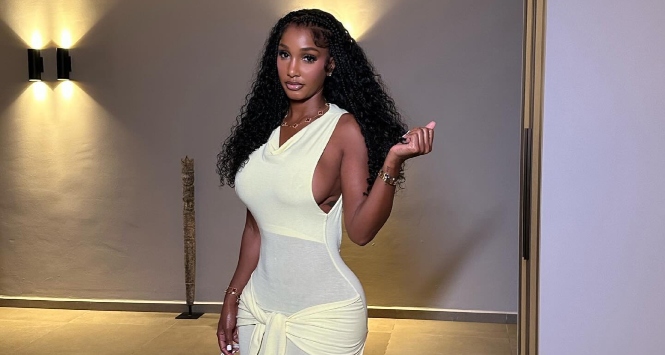 shinemycrown's tweet image. Bernice Burgos Trends After Revealing Butt Reduction — Fans Shocked Her Body Wasn’t Natural shinemycrown.com/bernice-burgos… #BerniceBurgos #BodyTransformation #BBLRemoval #ButtReduction #NaturalBeauty