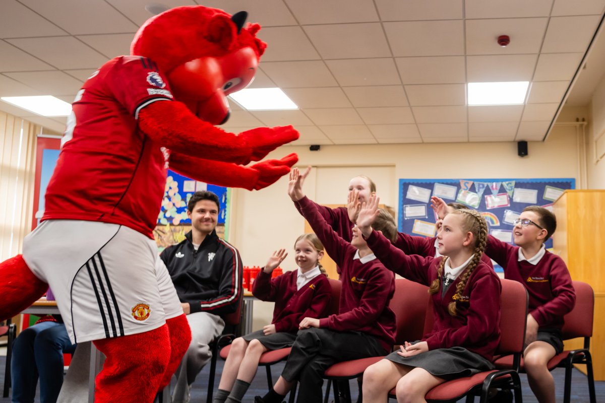 National Literacy Trust tweet media